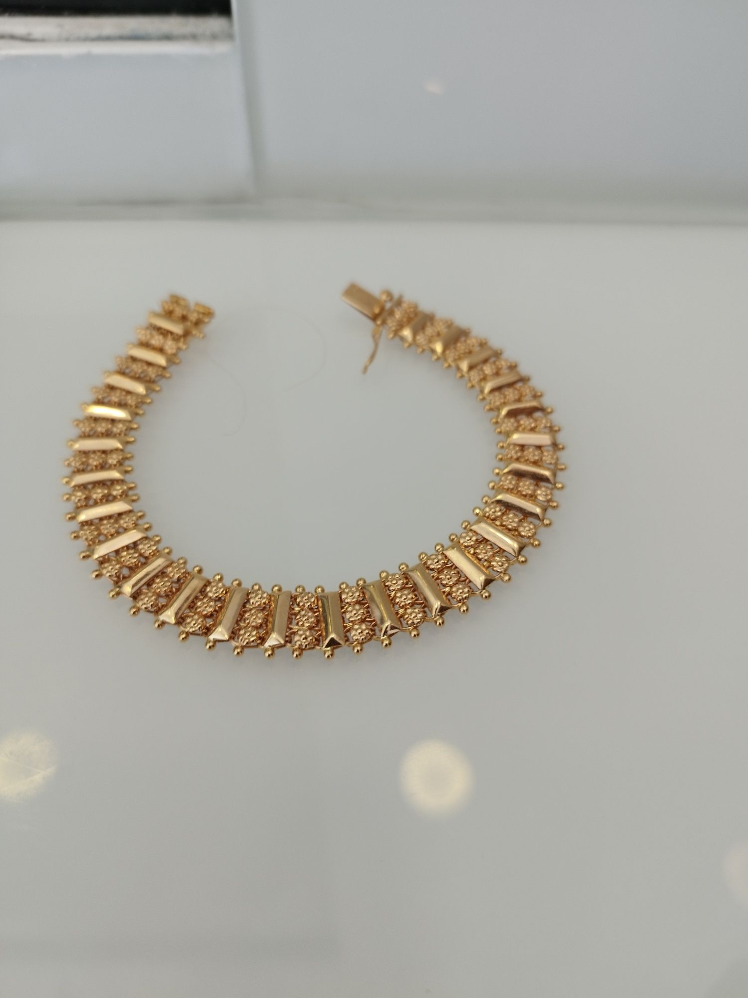 Pulseira em ouro de 19,2kt
