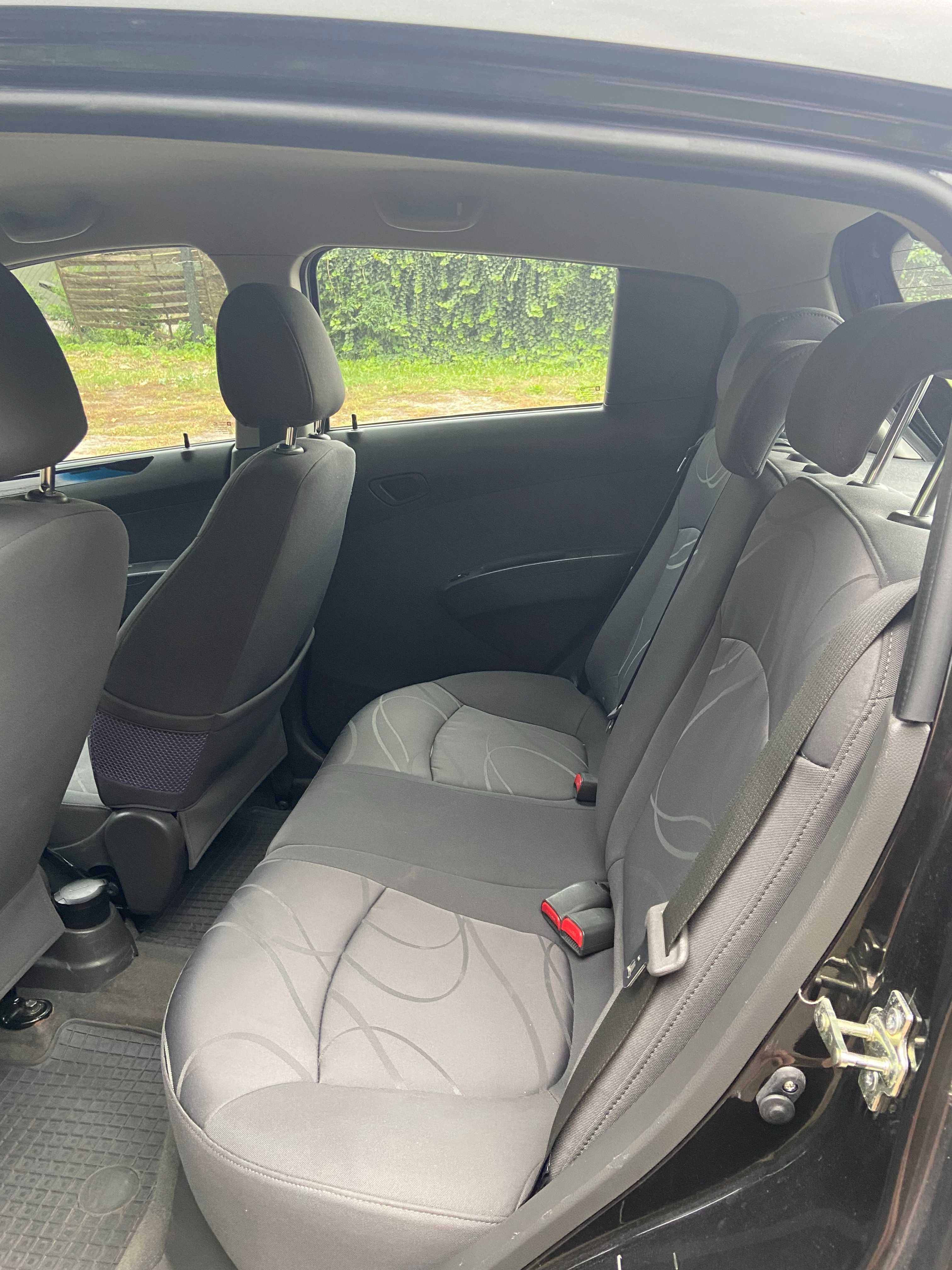 Sprzedam Chevrolet Spark bezwypadkowy 2010r. +komplet opon zimowych