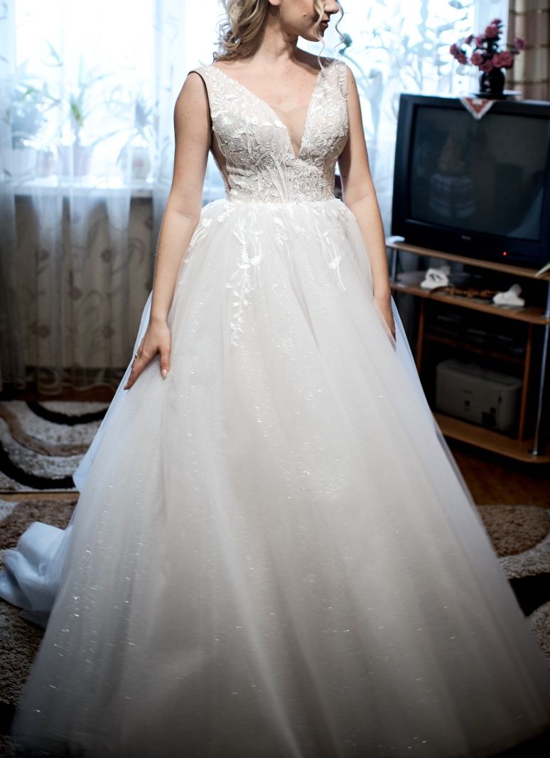 Весільна сукня / Весільне плаття