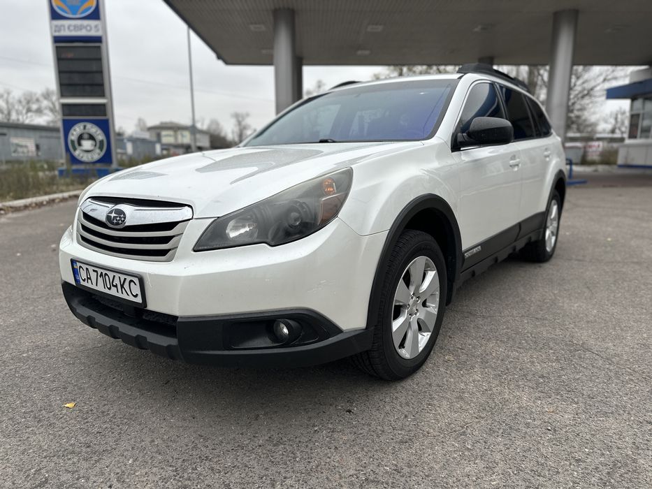 Subaru Outback 2012 • 2.5 газ/бензин , для військових