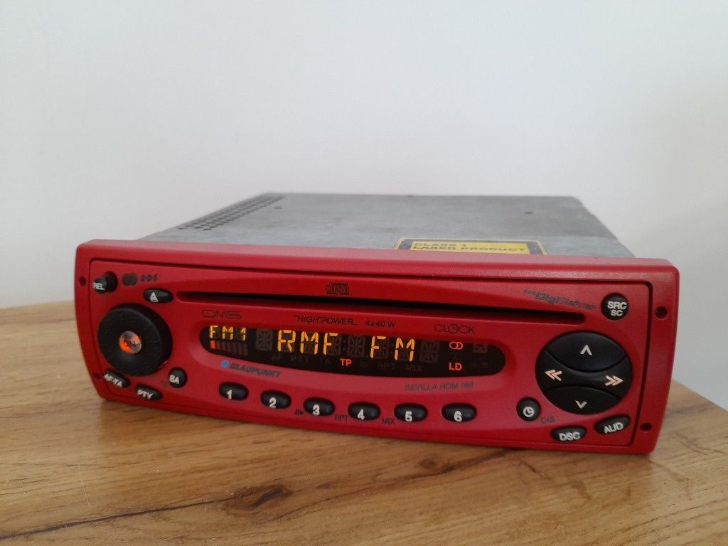 Unikatowe radio Blaupunkt Sevilla RDM 168 Colour Edition Red !!!