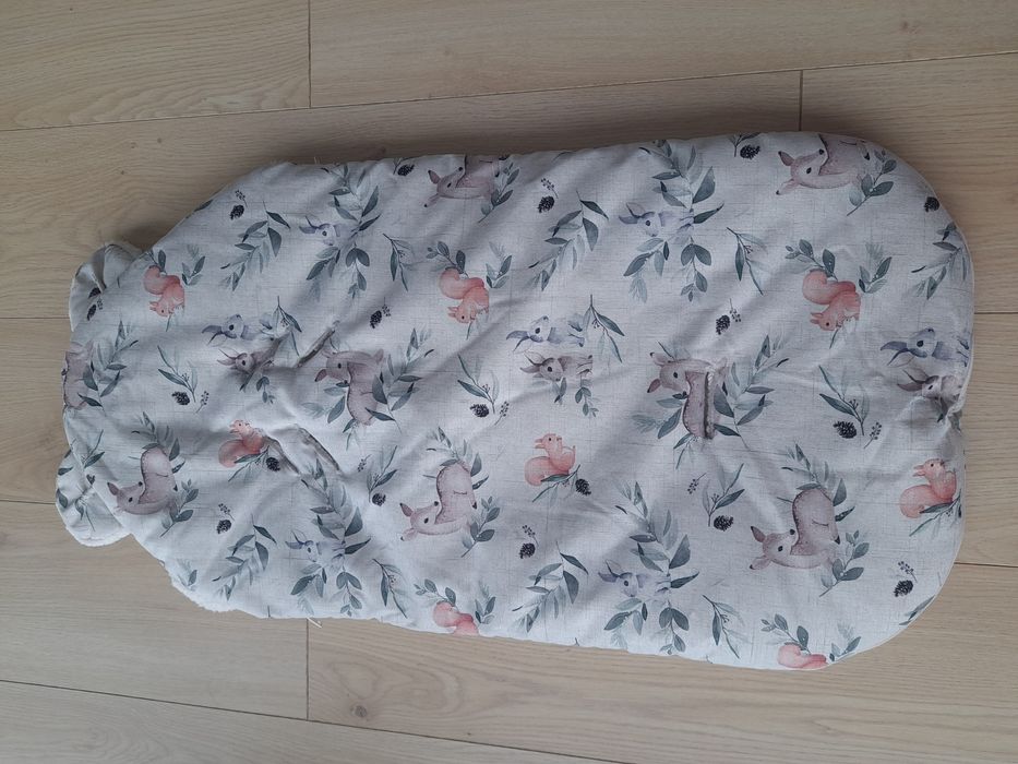 Śpiworek zimowy do fotelika lub gondoli Sensillo