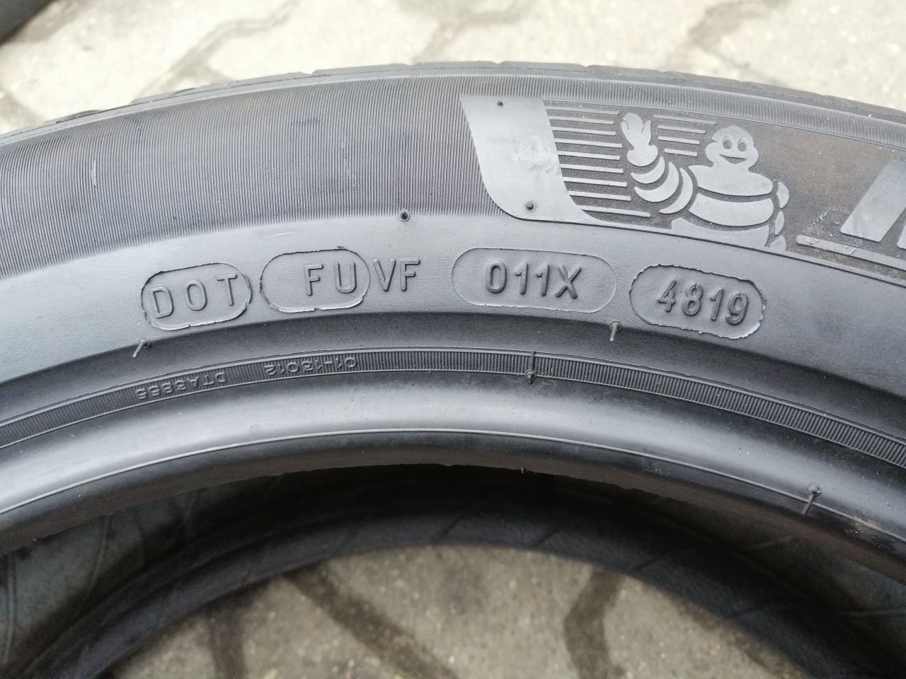 225/50R18 99W Michelin Primacy 4