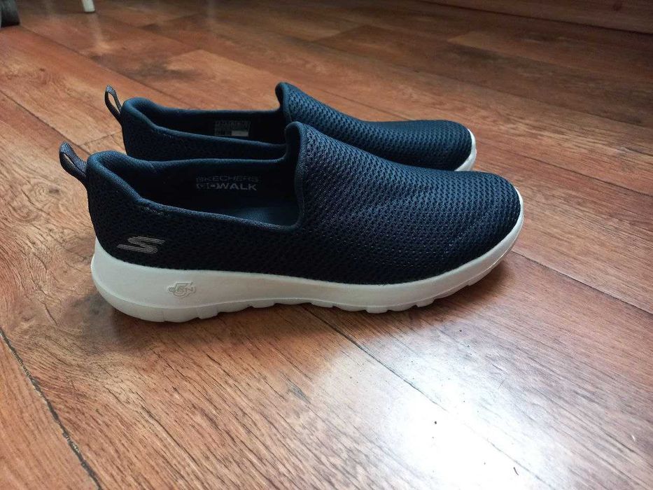 Кросівки сліпони мокасини Skechers GOwalk 5 р.39-40