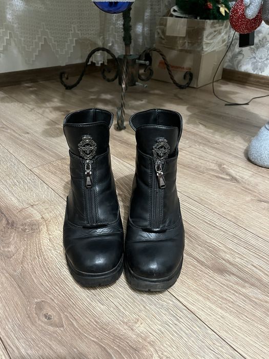 Зимове взуття на не високому каблуку