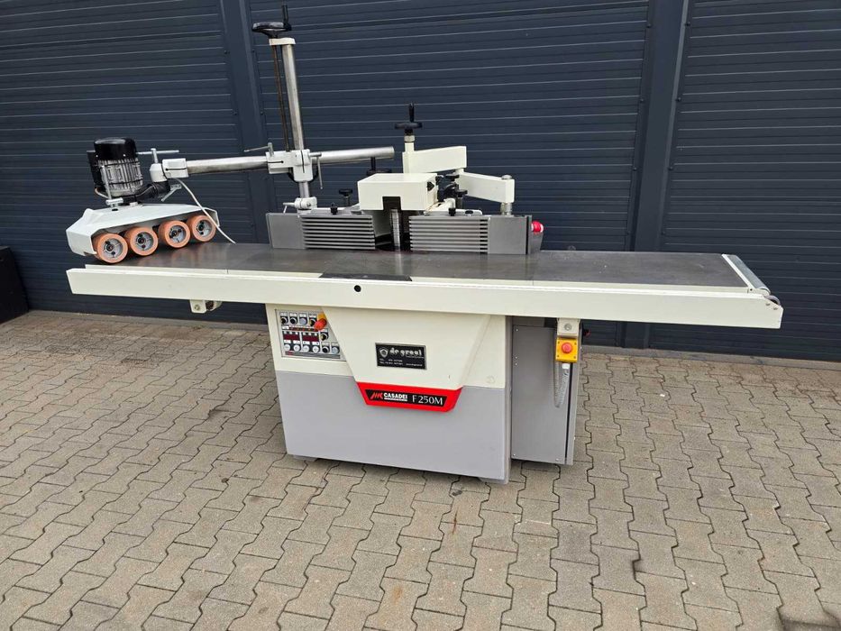 frezarka dolnowrzecionowa Casadei F250M