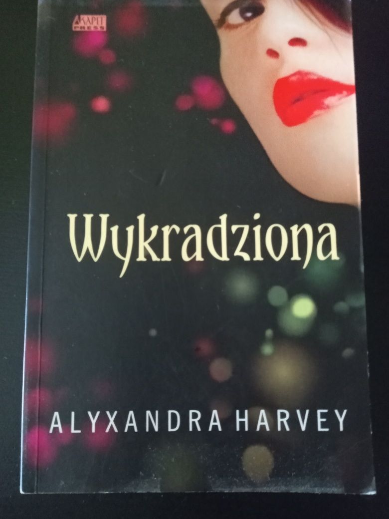 Alyxandra Harvey - Wykradziona