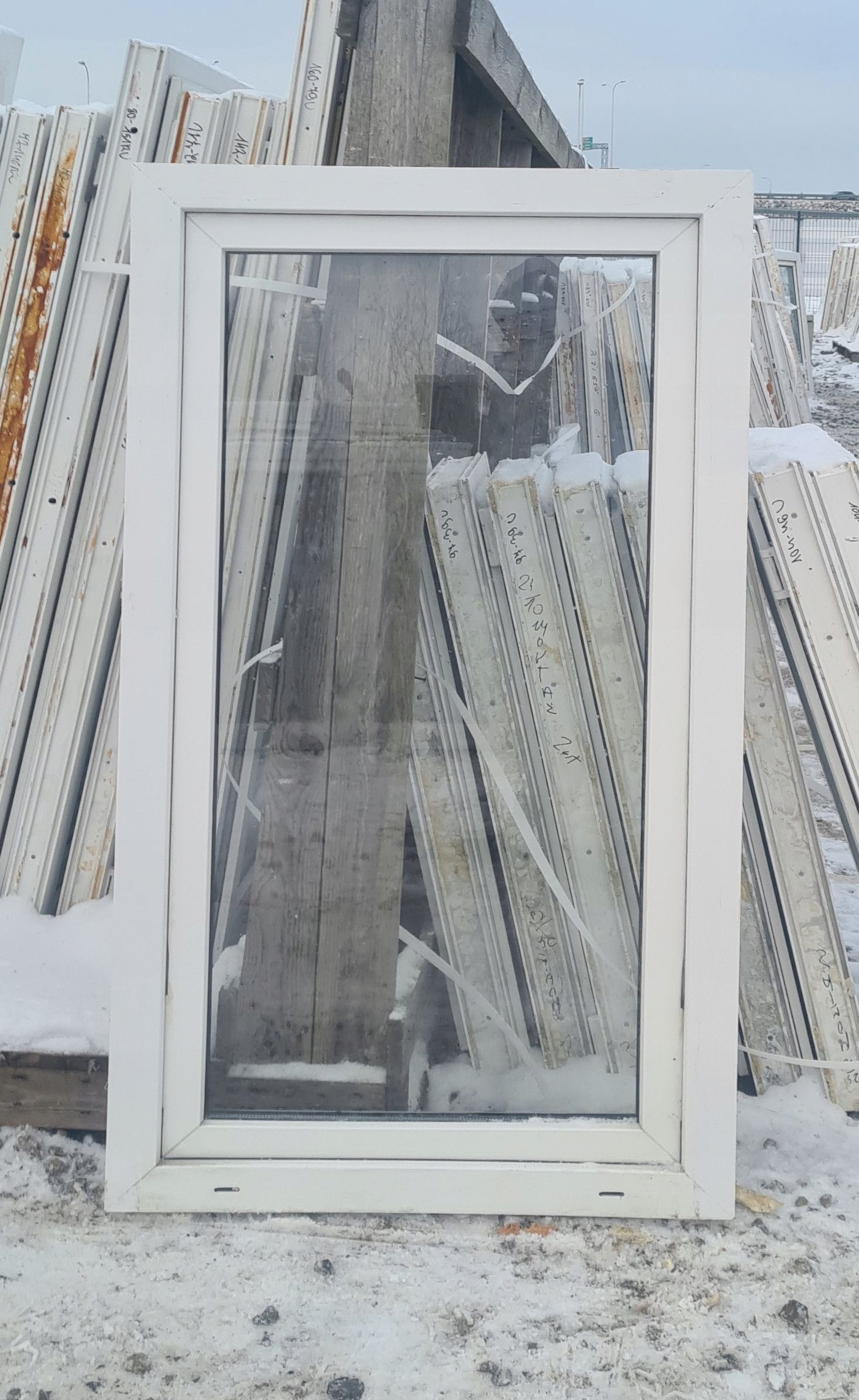 OKNA KacprzaK OKNO PCV 76x142 Używane Plastikowe Lider Okna OLX