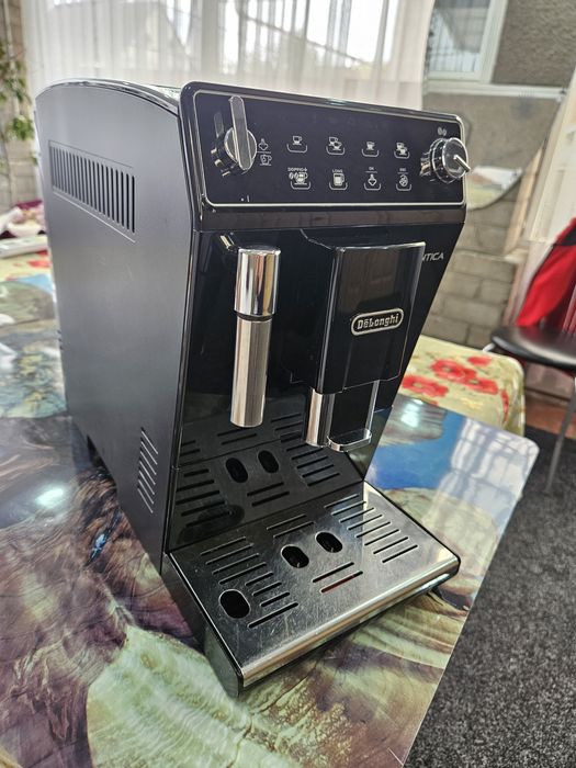 Кофемашина DeLonghi AUTENTICA ETAM29.510.B