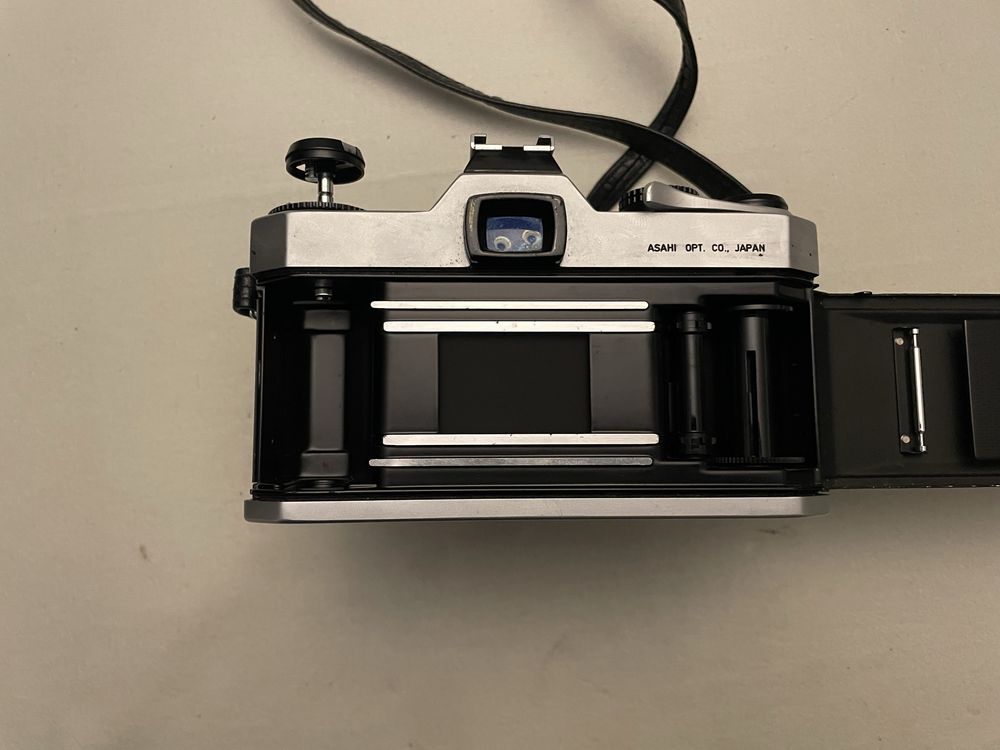 Pentax Spotmatic F SLR + Super Takumar 55mm f1.8