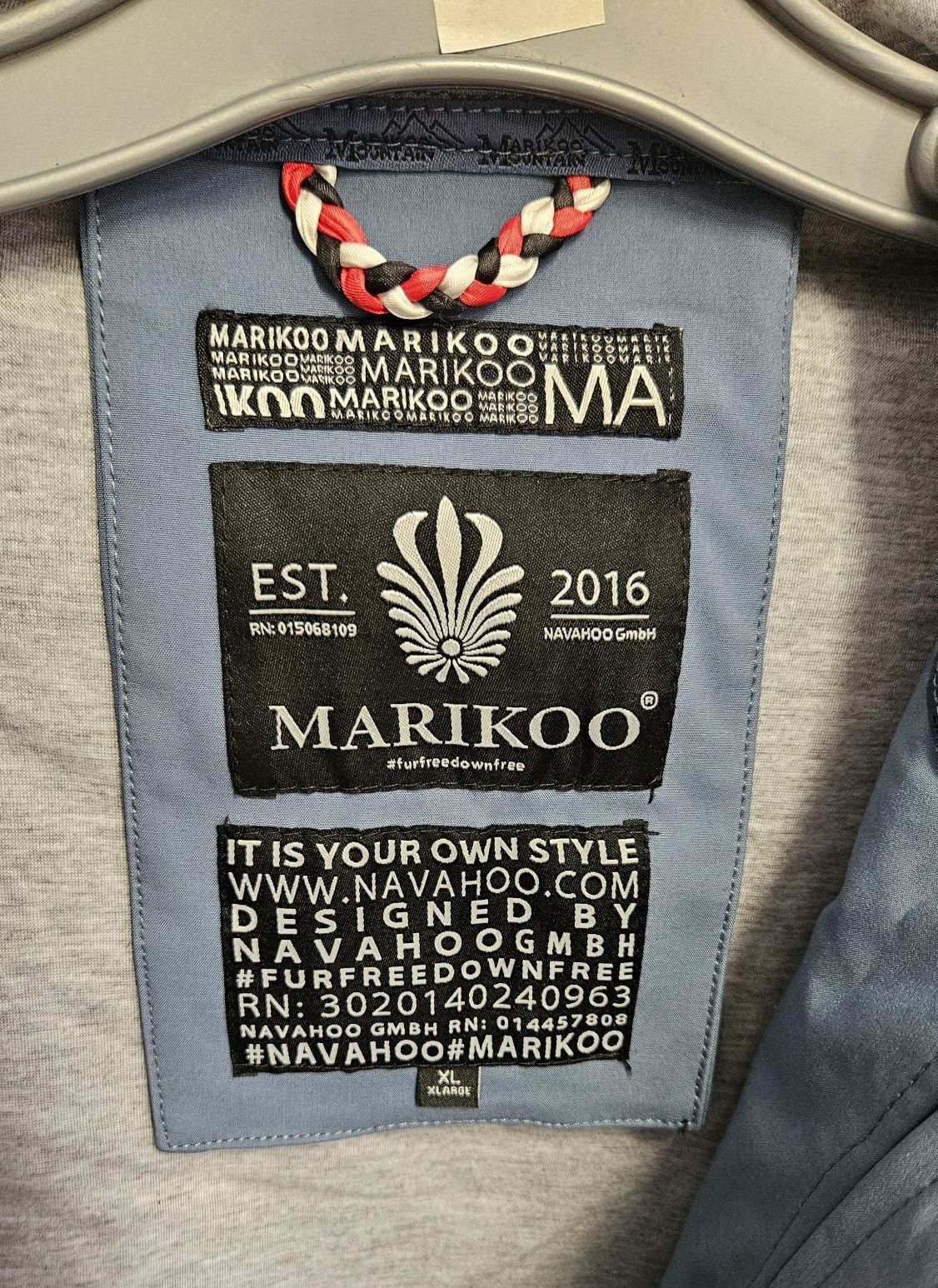 Kurtka przeciwdeszczowa MARIKOO