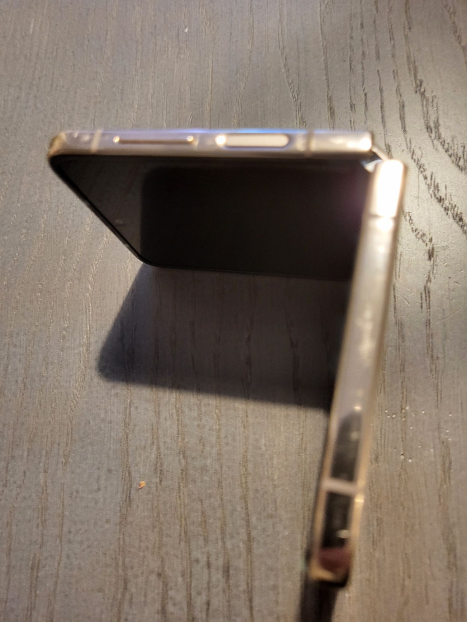 Samsung Galaxy Z Flip 4 8/128 GB różowo złoty