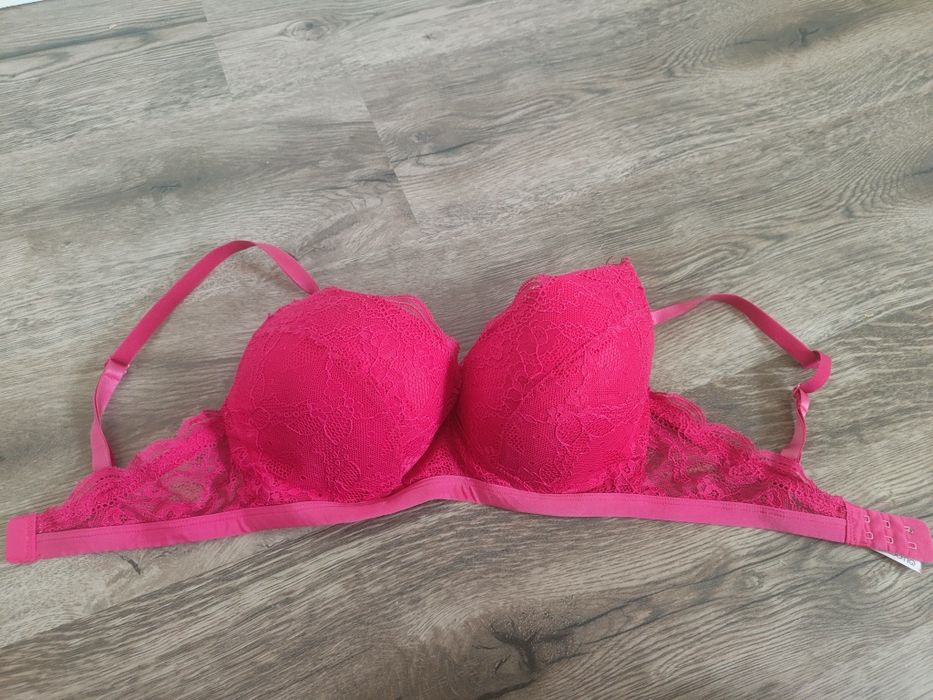 Biustonosz esotiq 65G