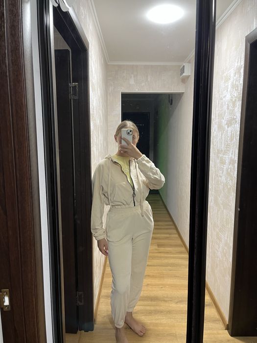 Костюм велюровий