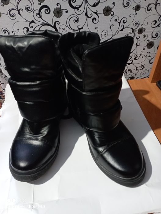 Жіночі снікерси (весна-осінь)