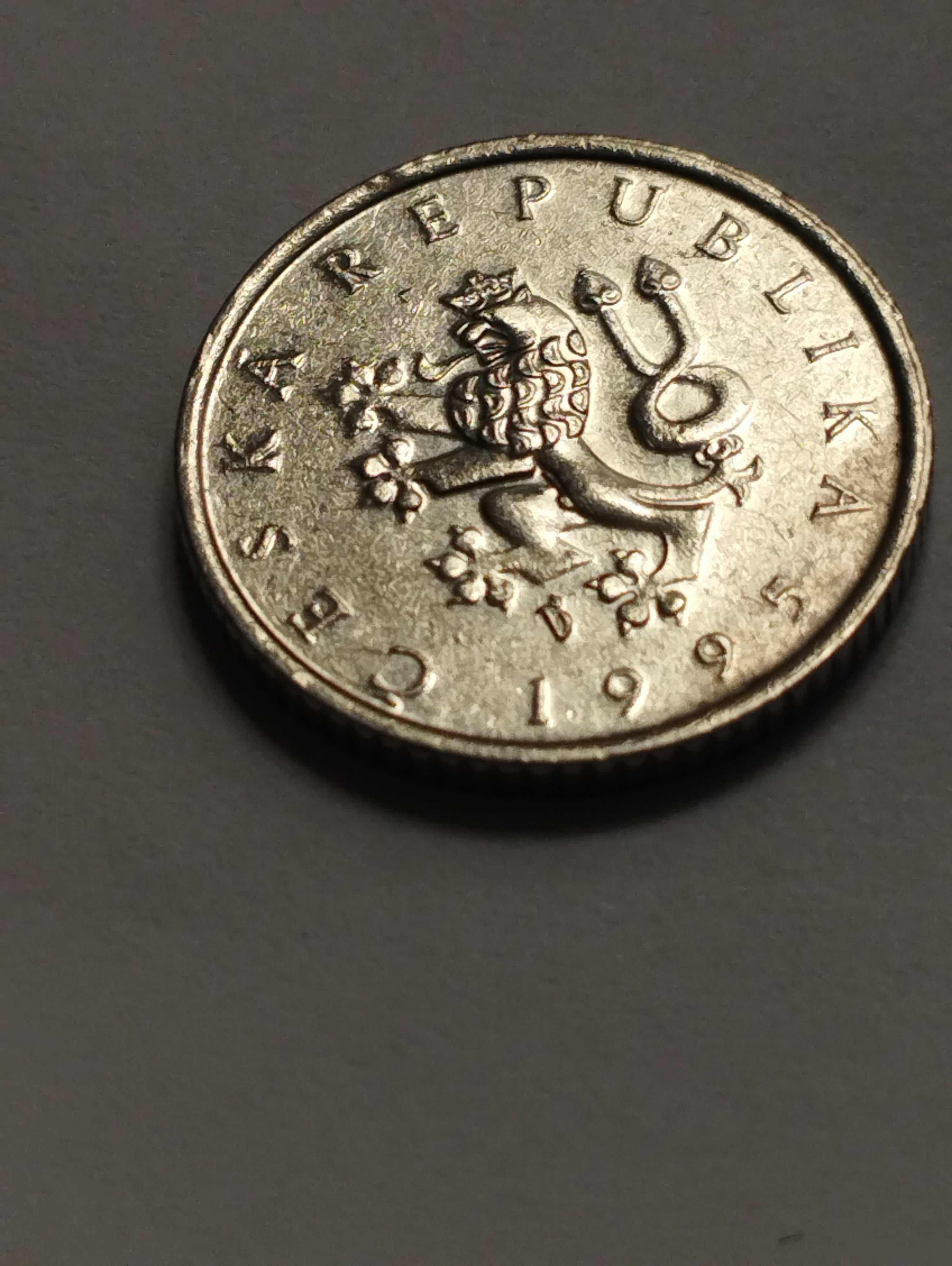 Sprzedam monetę Czechy 1 korona 1995r. stan bdb.