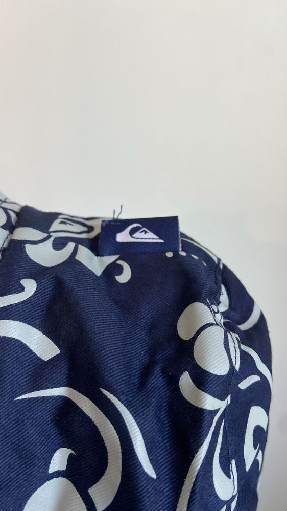 Chapeu original Quicksilver reversivel