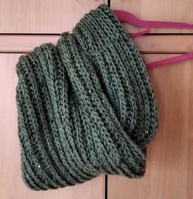 Szal - komin zielony