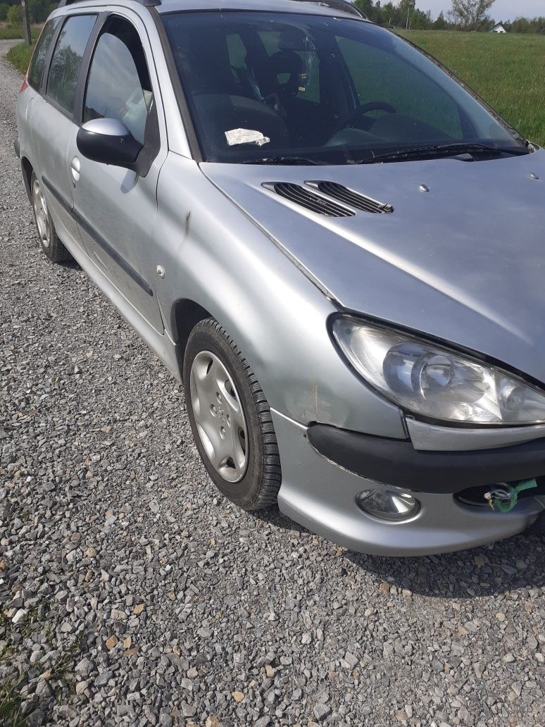 peugeot 206 kombi drzwi zderzak klapa tyl szyba maglownica felgi