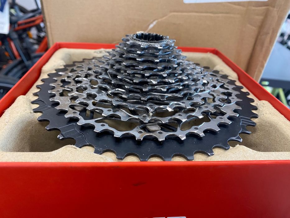 Kaseta SRAM Force AXS XPLR XG-1271
12 rzędową