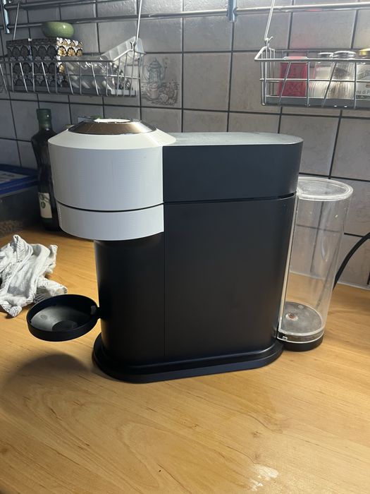 Ekspres na kapsułki Nespresso Vertuo Next