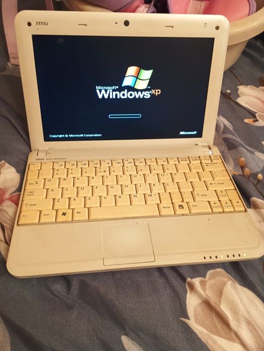 Notebook msi 10 cala