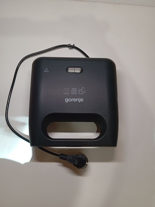 Бутербродниця GORENJE SM703GВ