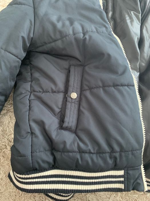 Blusão Azul Bom estado. 20€