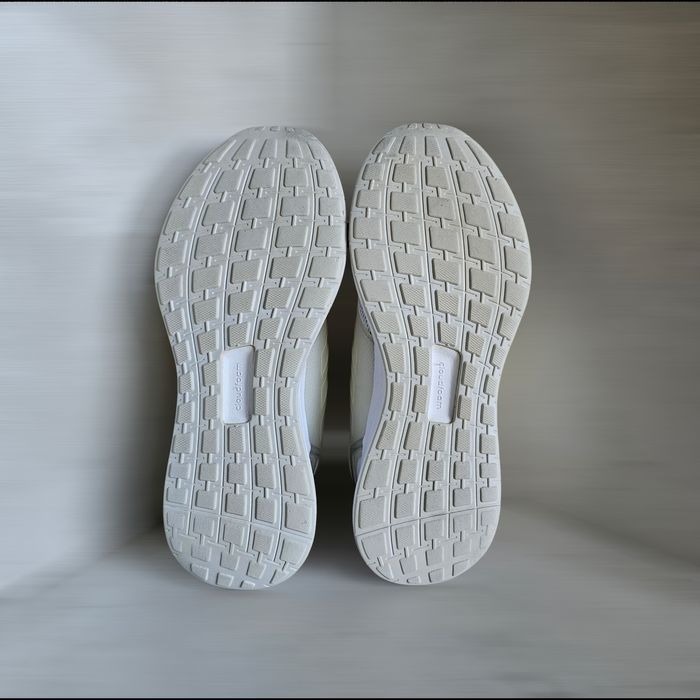 Женские Кроссовки "Adidas EQ 19 Runners" 2022г.