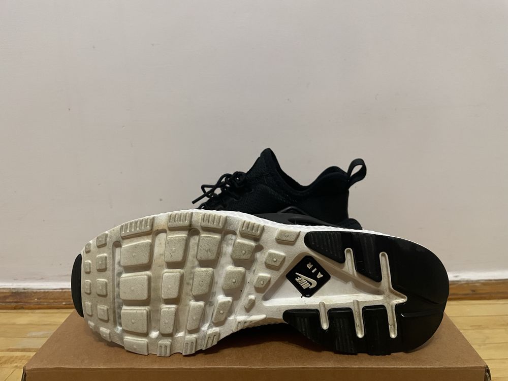 Кросівки Nike W Air Huarache Run Ultra