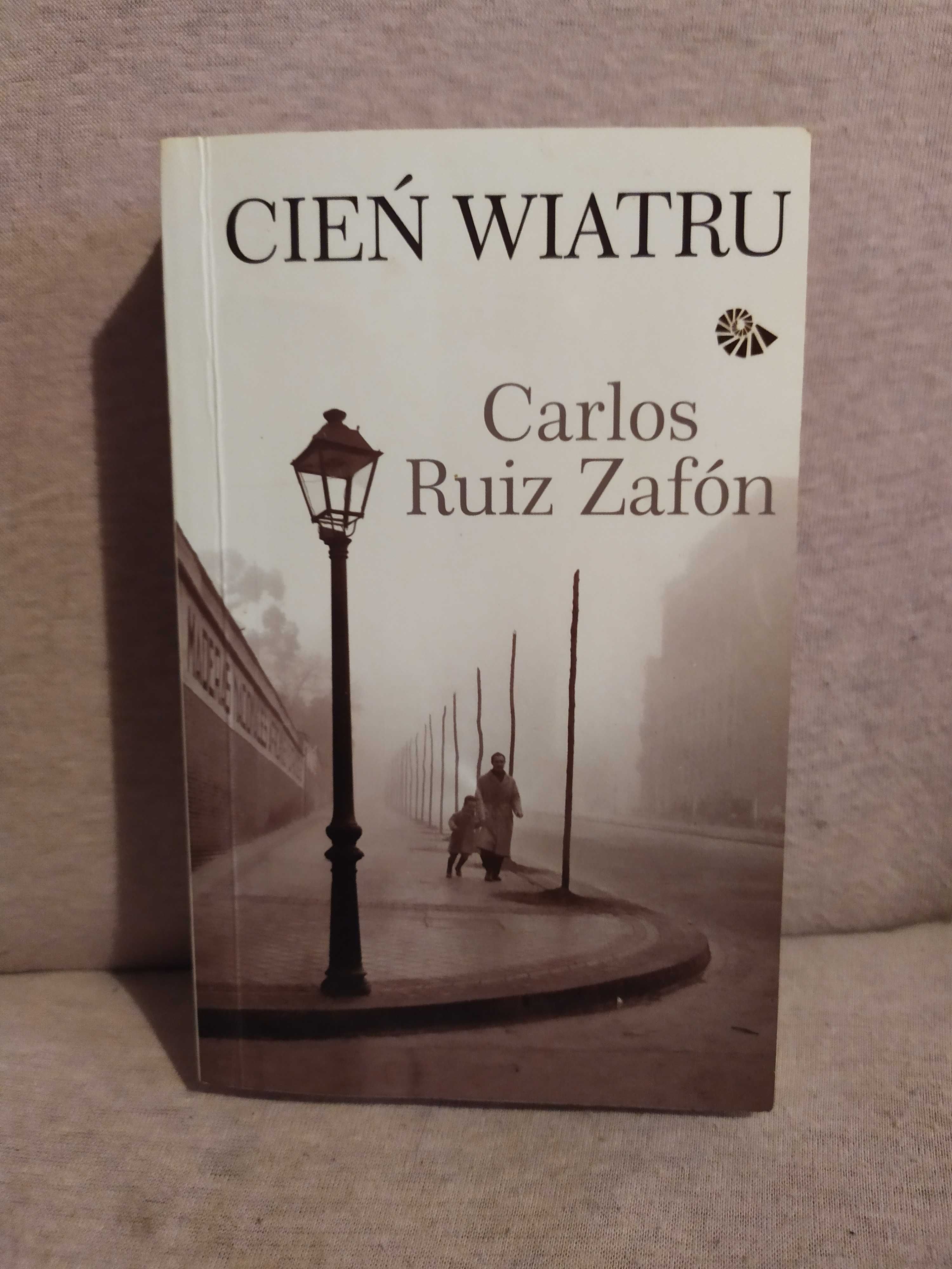 Cień wiatru - Carlos Ruiz Zafon