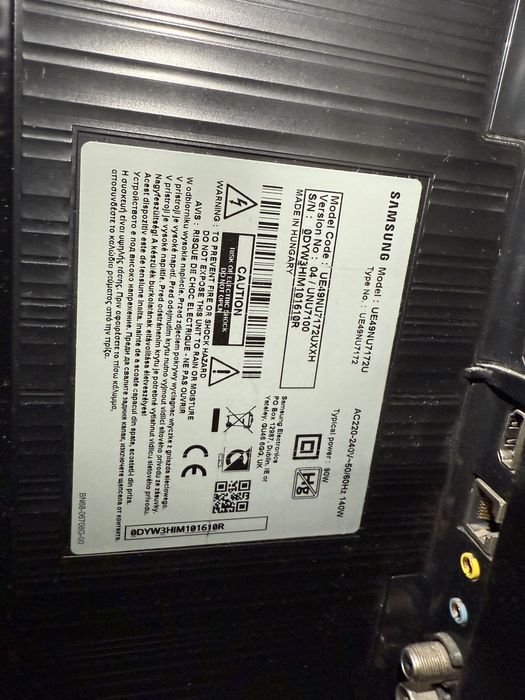 Продам телевизор Samsung UE49NU7172U 49 дюймов