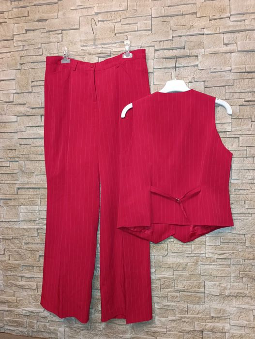 Sprzedam 3-częściowy garnitur