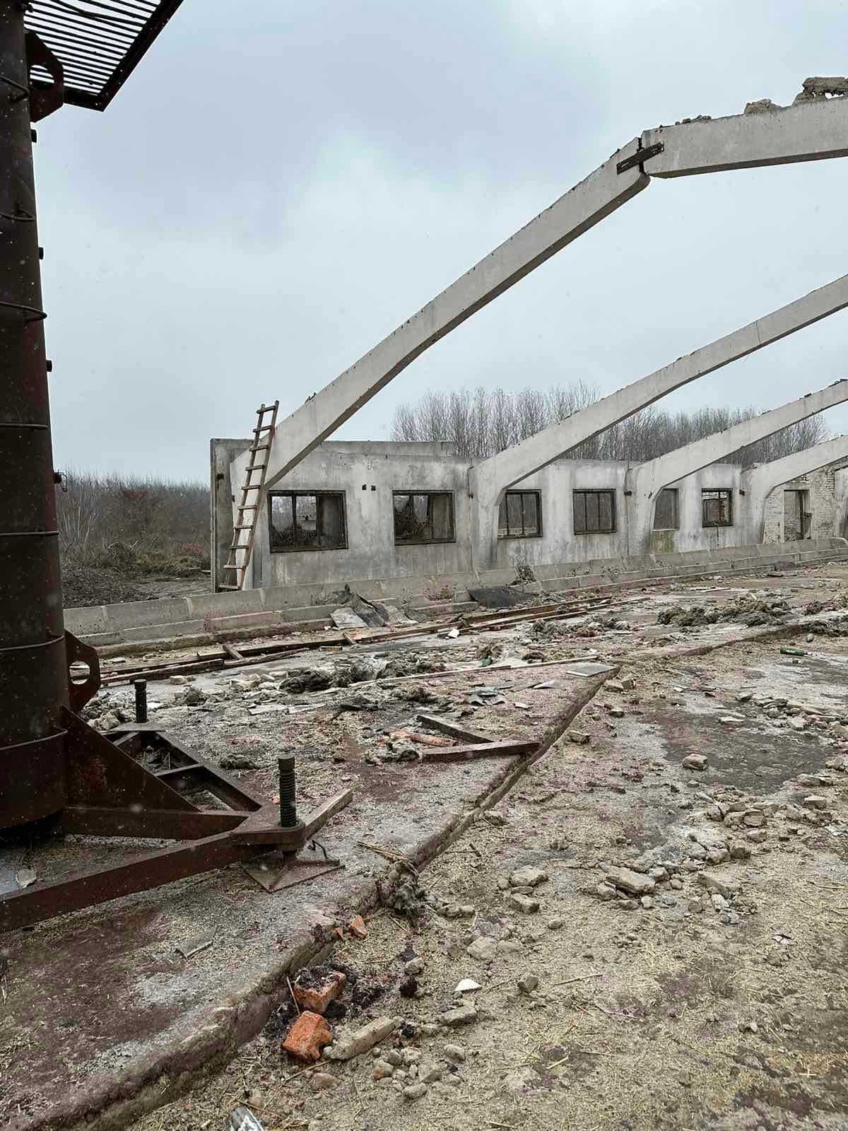 Плиты стеновые с окнами, керамобетон в Прилуках