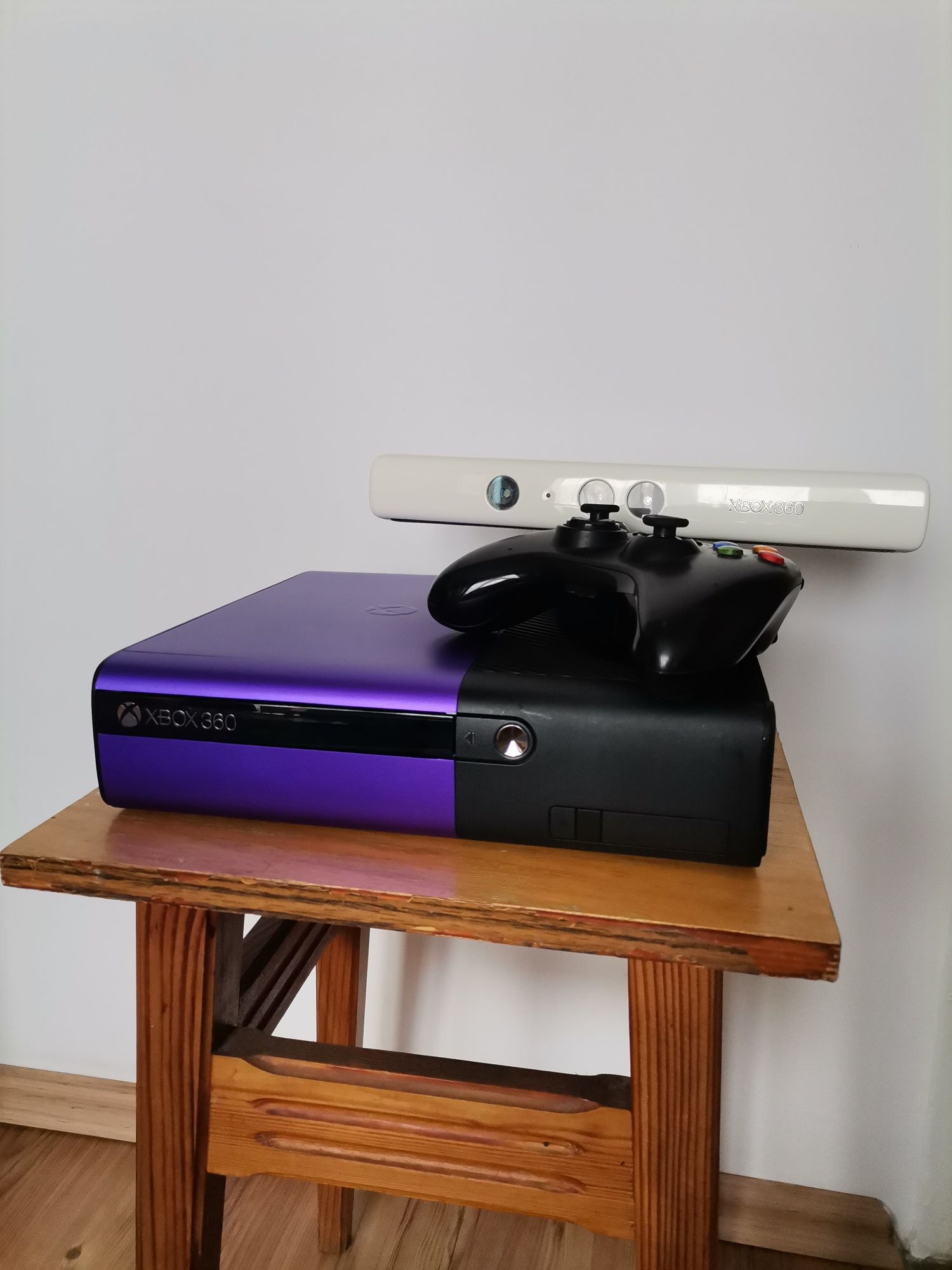 Xbox 360 Slim E 500gb Purple Liner