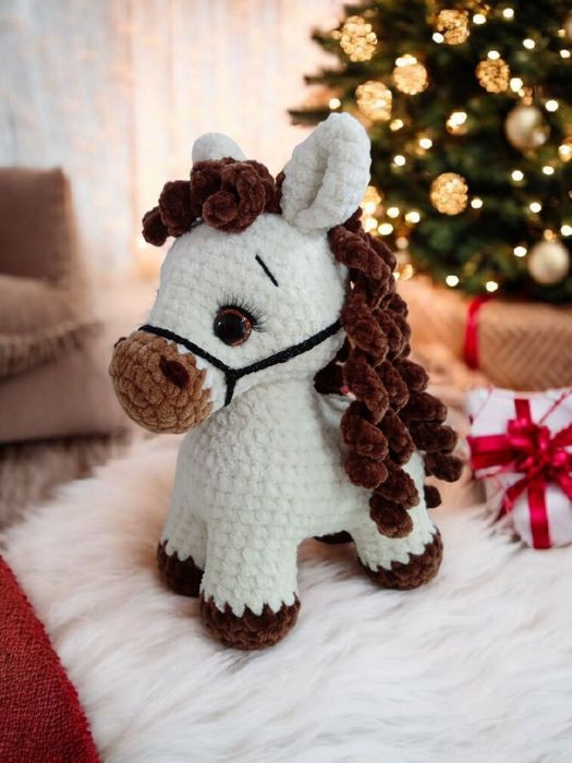 В’язані іграшки кінь Символ 2026 року, конячка, Лошадка
Ак