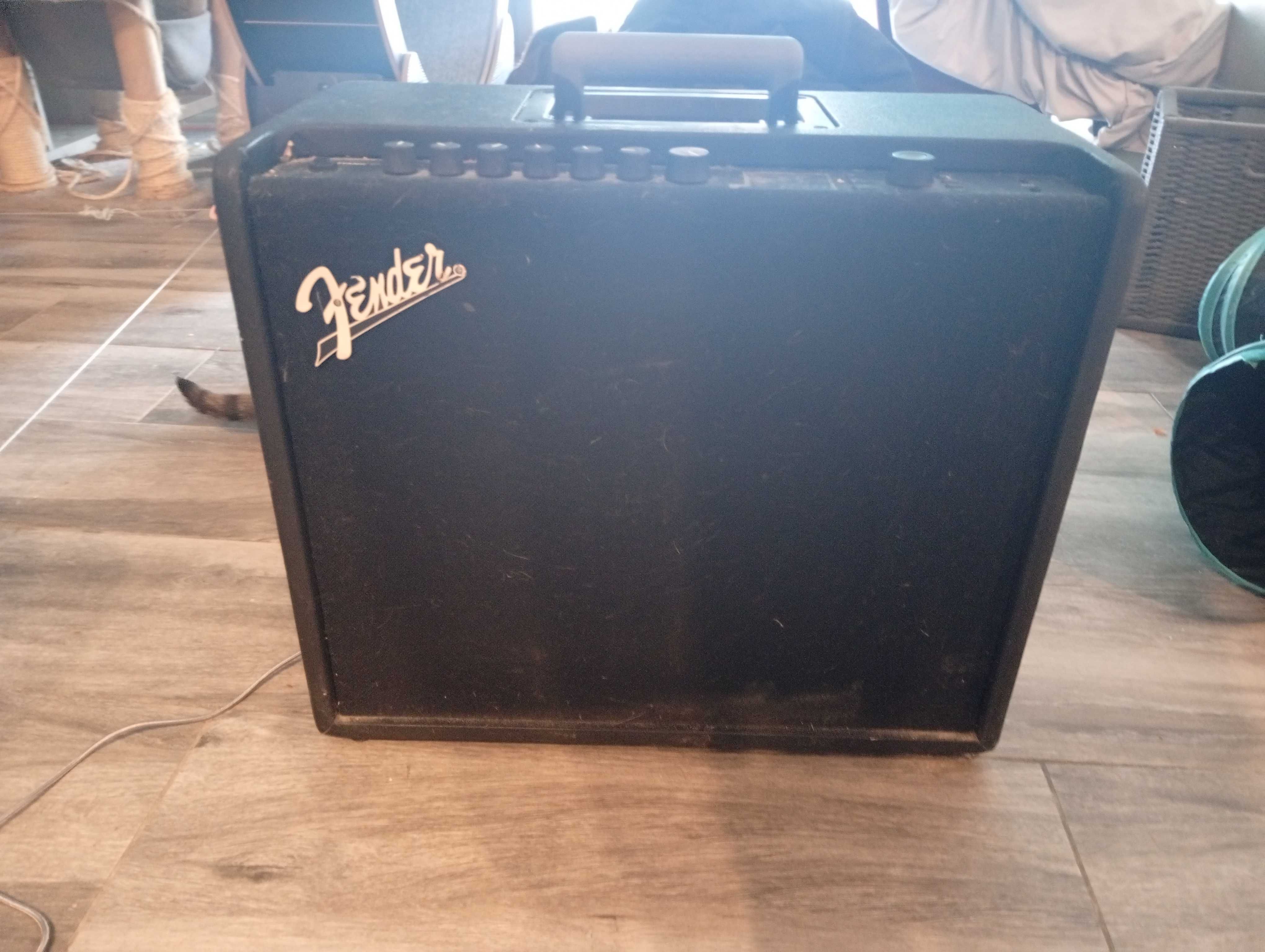 Fender GT-100 wzmacniacz gitarowy - guitar amplifier