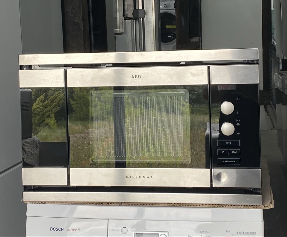 Micromat 1760E — німецька мікрохвильова піч AEG‑Electrolux