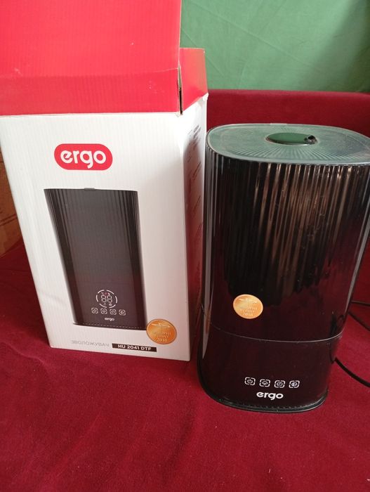 Увлажнитель воздуха ERGO HU 2041 DTF