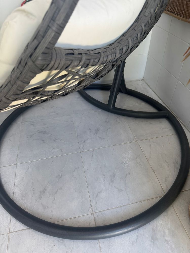 Baloiço em ótimo estado