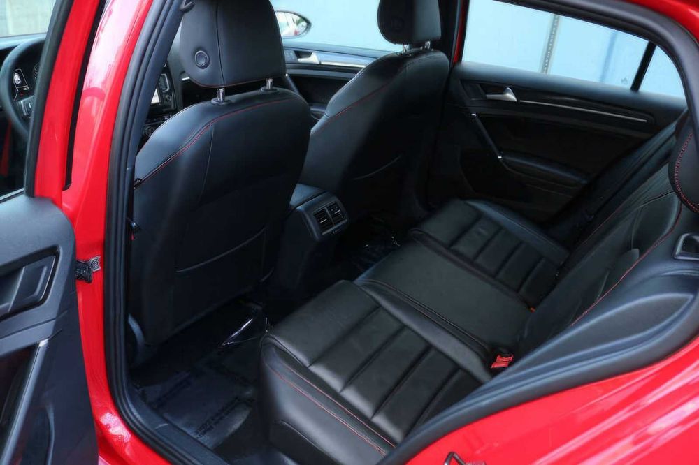 Volkswagen Golf GTI Autobahn      2016