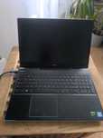 Syndyk sprzeda laptopa DELL P89F001
