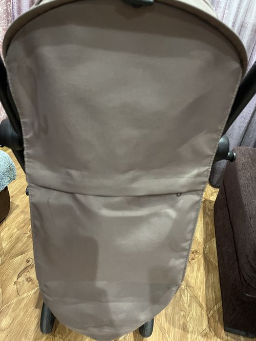 Коляка прогулянкова Yoya