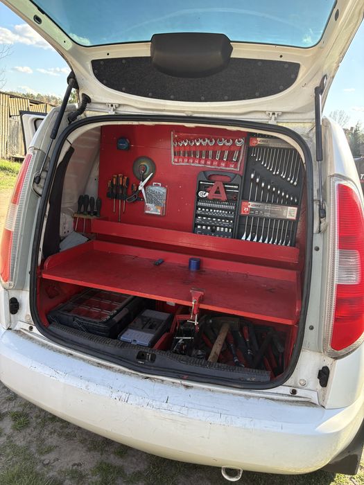 Samochód osobowy Skoda Praktik