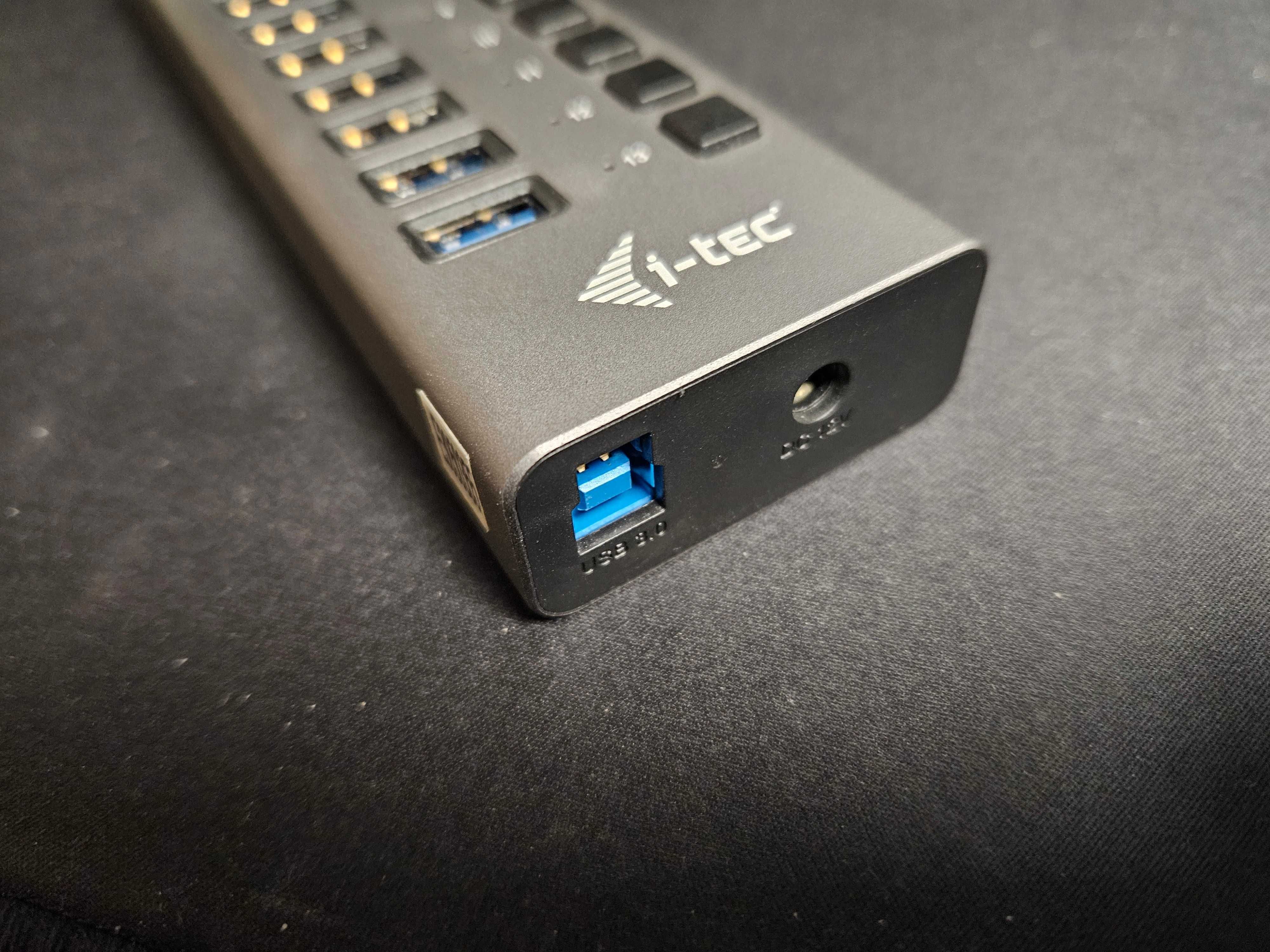 i-tec USB 3.0 Charging HUB 13 portów z wyłącznikami