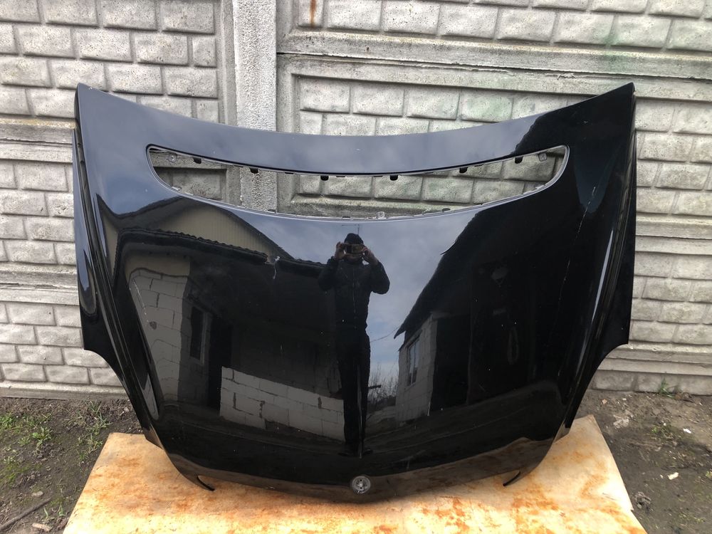 Капот мерседес R 320