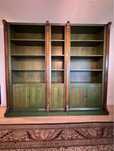 Niespotykana biblioteczka