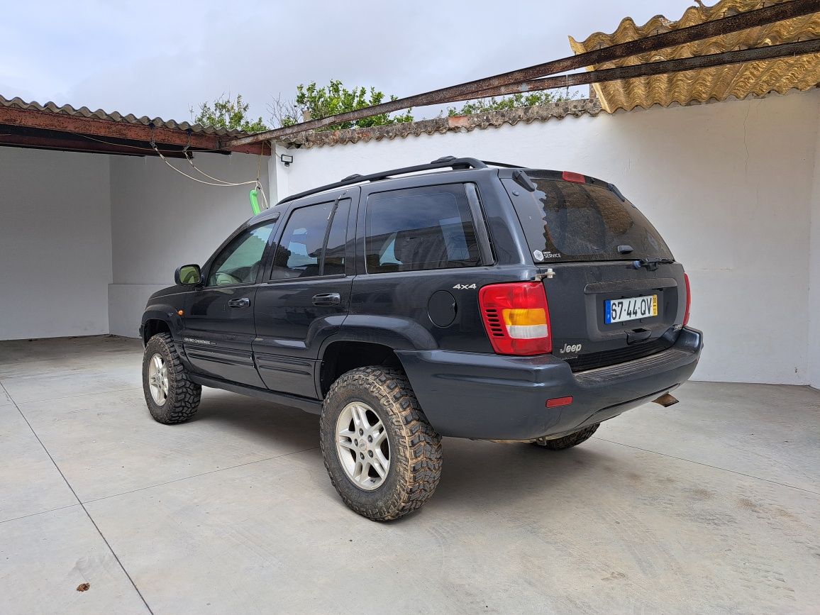 Jeep Grand Cherokee Quadradrive