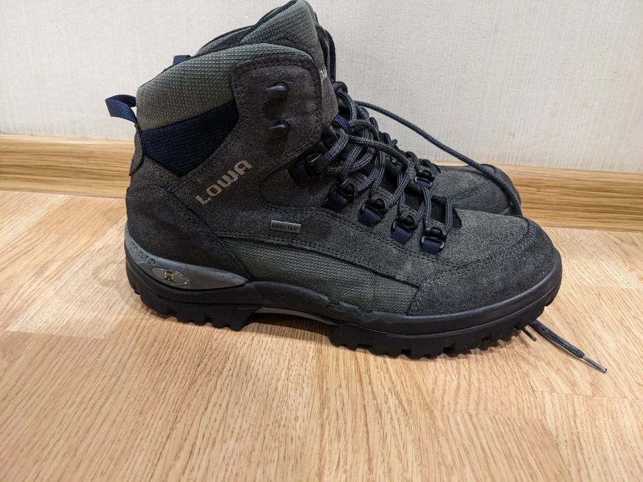 Ботинки Lowa 42 43 Можливий торг!
