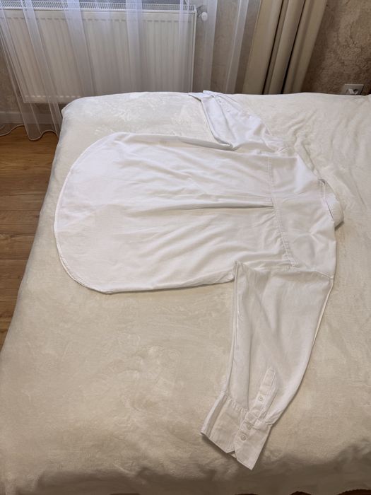 Чоловіча лляна сорочка від H&M